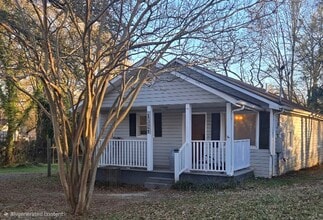 Building Photo - 1321 W May Ave