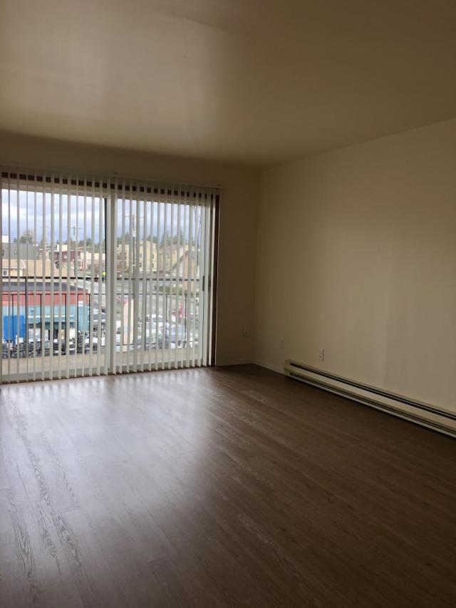 Building Photo - 1 bedroom in Seattle WA 98106