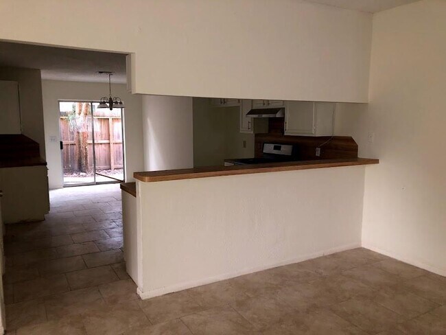 Foto del edificio - 18058 Glenledi Dr