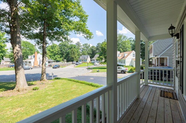 Foto del edificio - 10257 Berrymeade Ct
