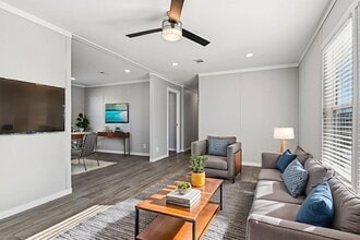 Building Photo - 1631 American Dr