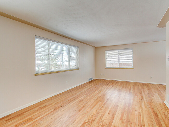 Foto del edificio - Newly Remodeled Home in Wheat Ridge