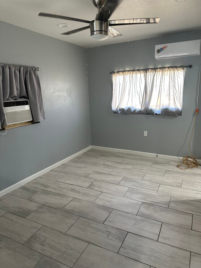 Foto del edificio - 5724 N 36th Dr
