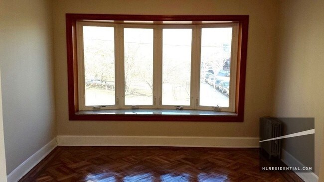 Building Photo - 2130 Ditmars Blvd