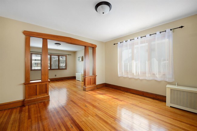 Building Photo - 240 Post Ave