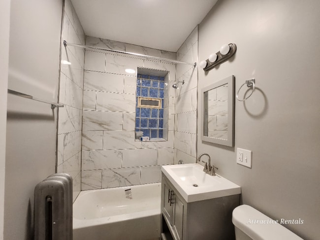 Photo - 654 E 81st St Apartment