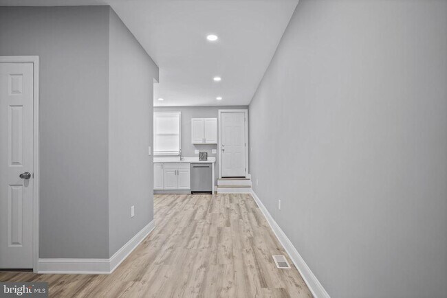 Foto del edificio - 818 N Rose St