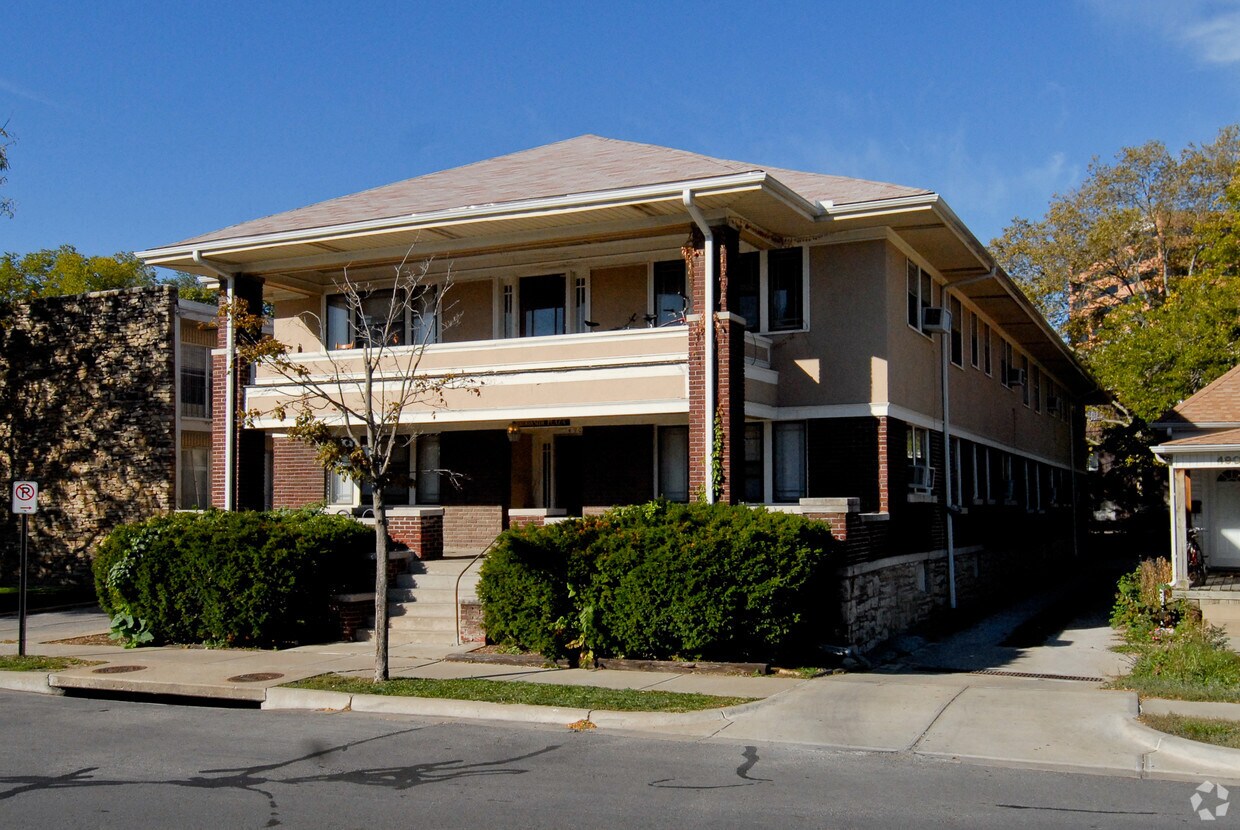 brookside plaza apartments kansas city mo apartments com