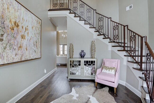 Foto del edificio - 30 Winslow Cv