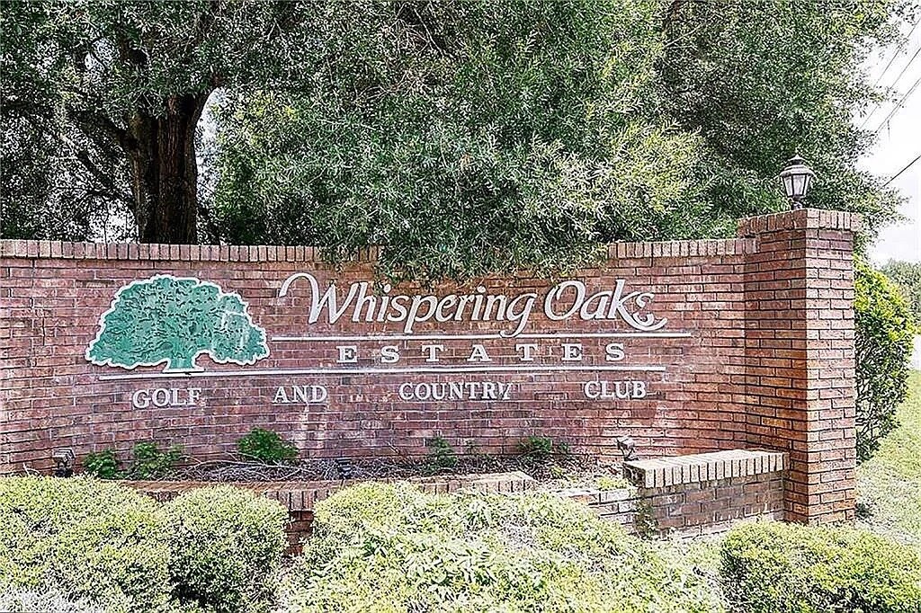 35006 Whispering Oaks Blvd, Ridge Manor, FL 33523 Townhome Rentals in