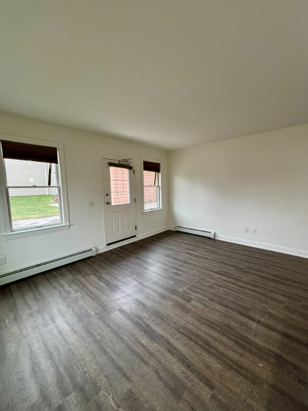 Building Photo - 476 Terrace Blvd