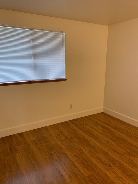 Foto del edificio - Mirrorwood Apartments