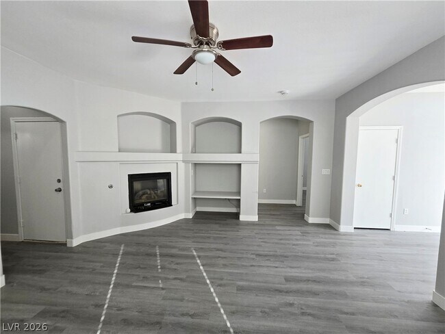 Building Photo - 9245 Adamshurst Ave