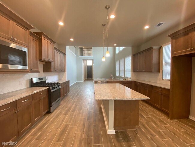 Foto del edificio - 4 br, 3 bath House - 2315 Ironwood Pass Dr