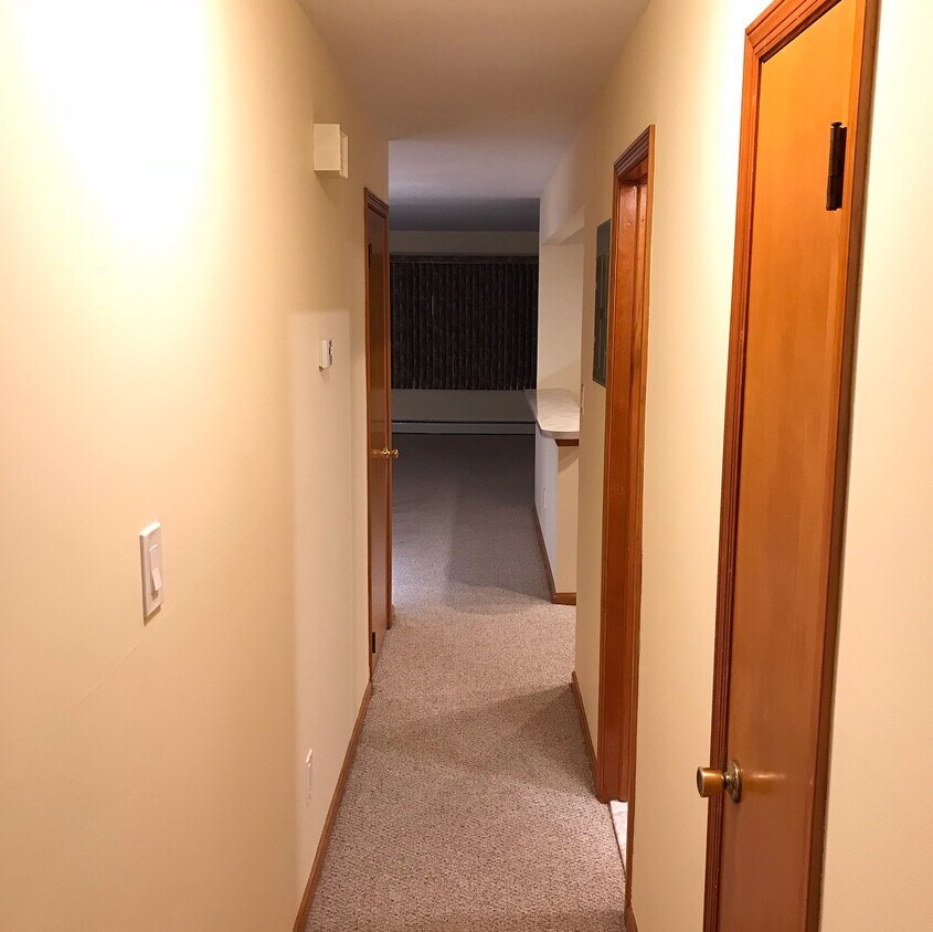 Hallway - 481 Hickory St