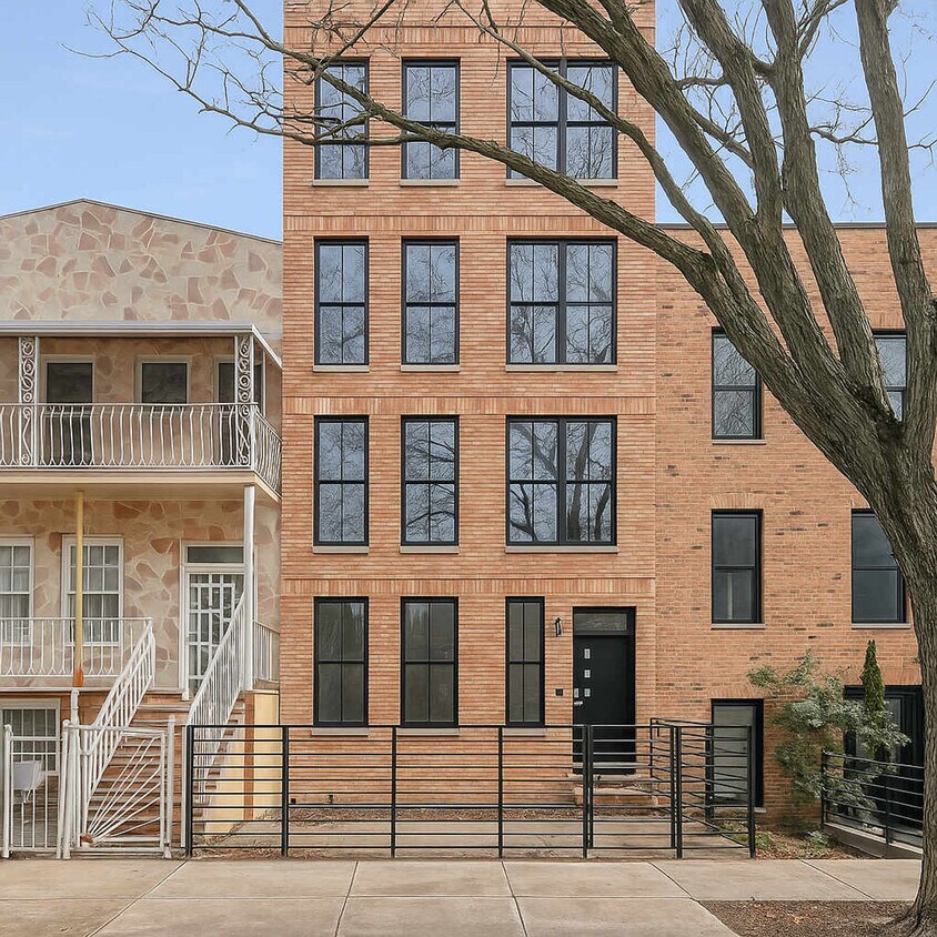 Building Photo - 94 Weirfield St