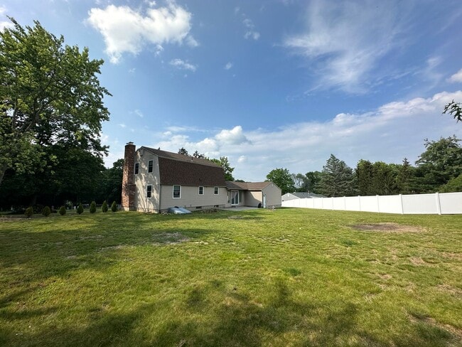 Photo - 169 Rocky Hill Rd House