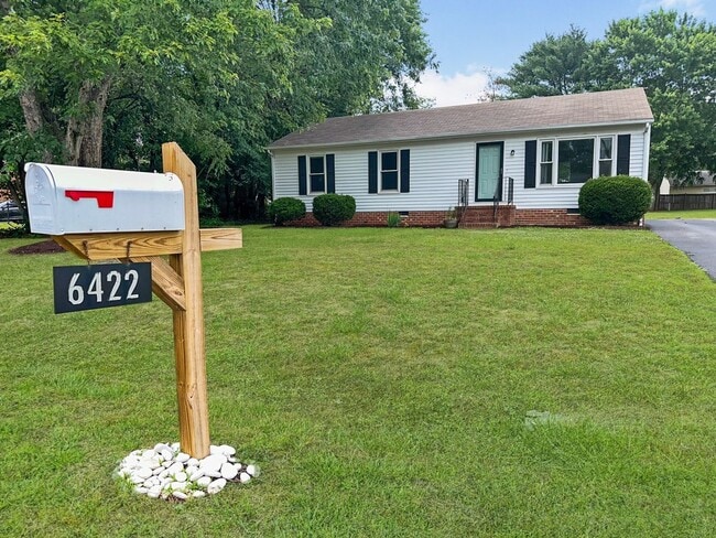 Building Photo - Charming home in the heart of Mechanicsville!