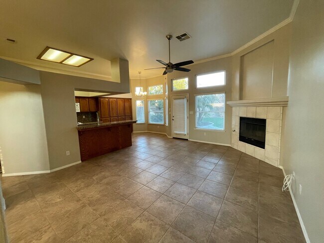 Building Photo - 4212 Lightning Ct