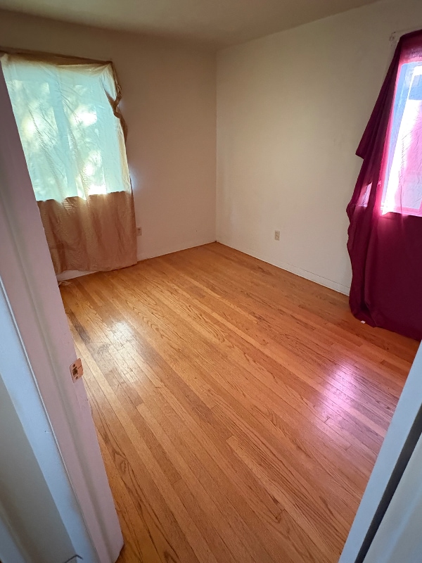 Building Photo - 1127 Bellevue Ave
