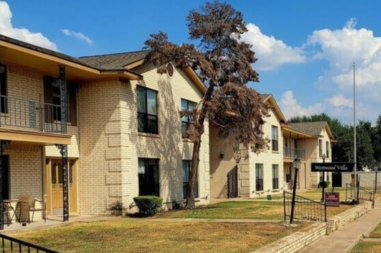 Building Photo - Westwood Villa Apartments
