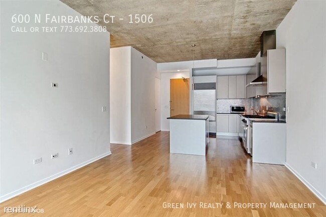 Building Photo - 600 N Fairbanks Ct