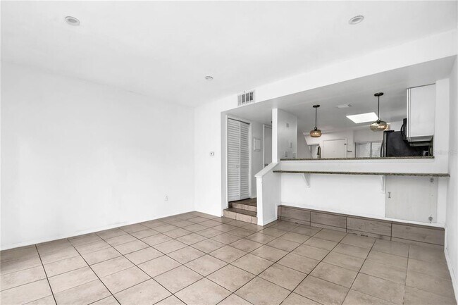 Building Photo - 5890 Windhover Dr