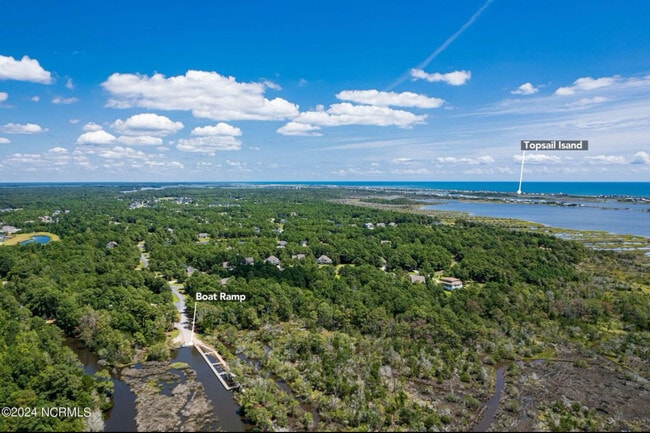 Foto del edificio - 424 Canvasback Ln