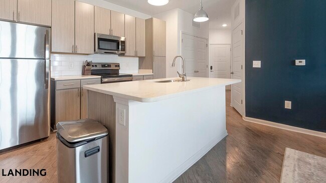 Building Photo - 599 Tapestry Lp