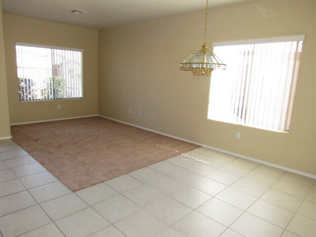 Building Photo - 342 E Camino Rancho Seco