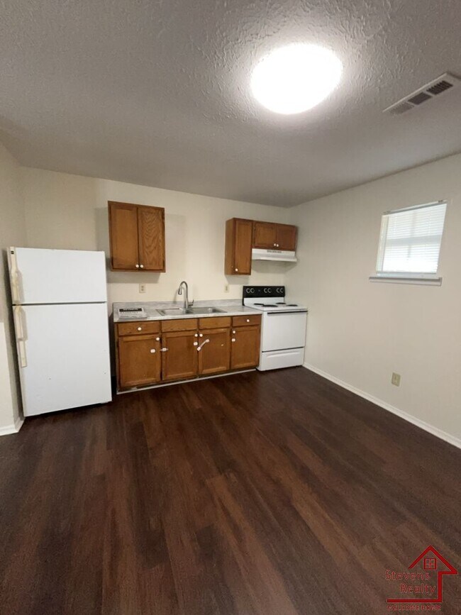 Foto del edificio - 29 Bybee Woods Dr