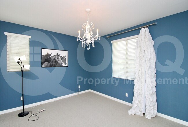 Foto del edificio - 1026 E Weatherby Way