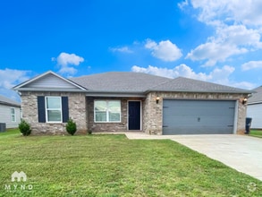 Building Photo - 16388 Seminole Dr
