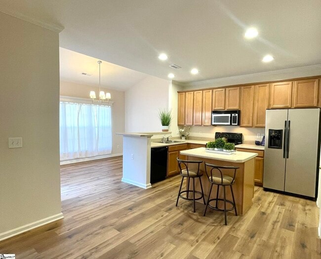 Foto del edificio - 361 Moonstone Dr