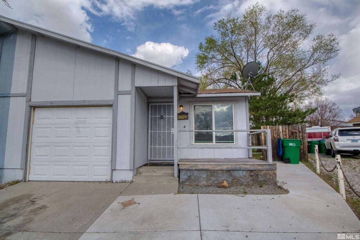 13162 Blue Sage Ct, Reno, NV 89506 Condo for Rent in Reno, NV