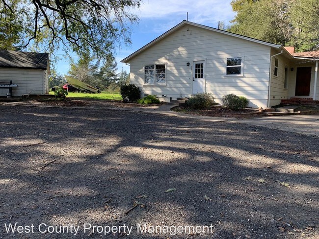 Building Photo - 2 br, 1 bath House - 4540 Maddocks Rd