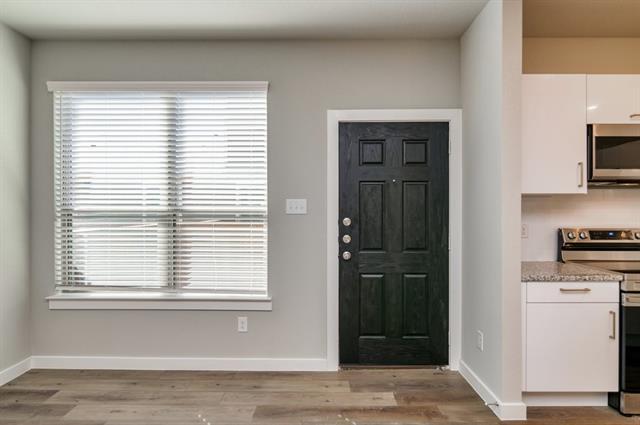 Building Photo - 711 Harvest Moon Dr