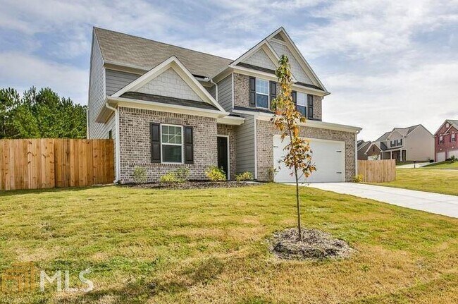 Building Photo - 208 Caledonian Cir