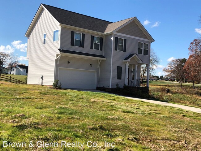 Building Photo - 4 br, 2.5 bath House - 141 Gray Barn Drive