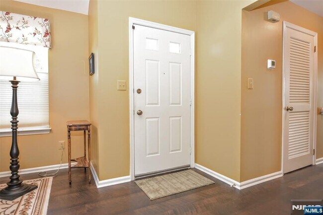 Foto del edificio - 79 Konight Ct