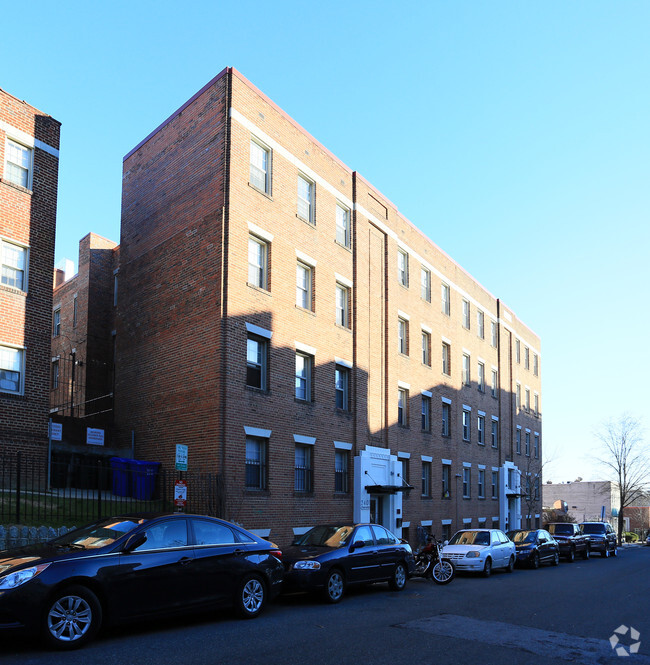 Building Photo - Meridian Hill Apartments