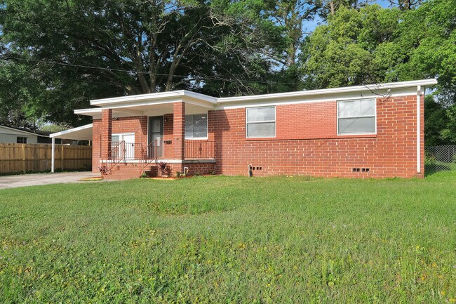 Building Photo - 3678 Jammes Rd