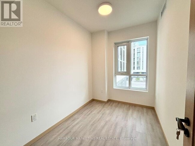 Building Photo - 3421 Sheppard Ave E