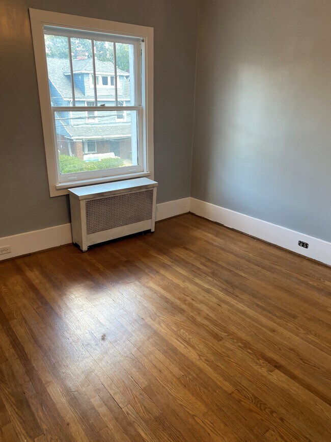 bedroom #2 - 201 E End Ave