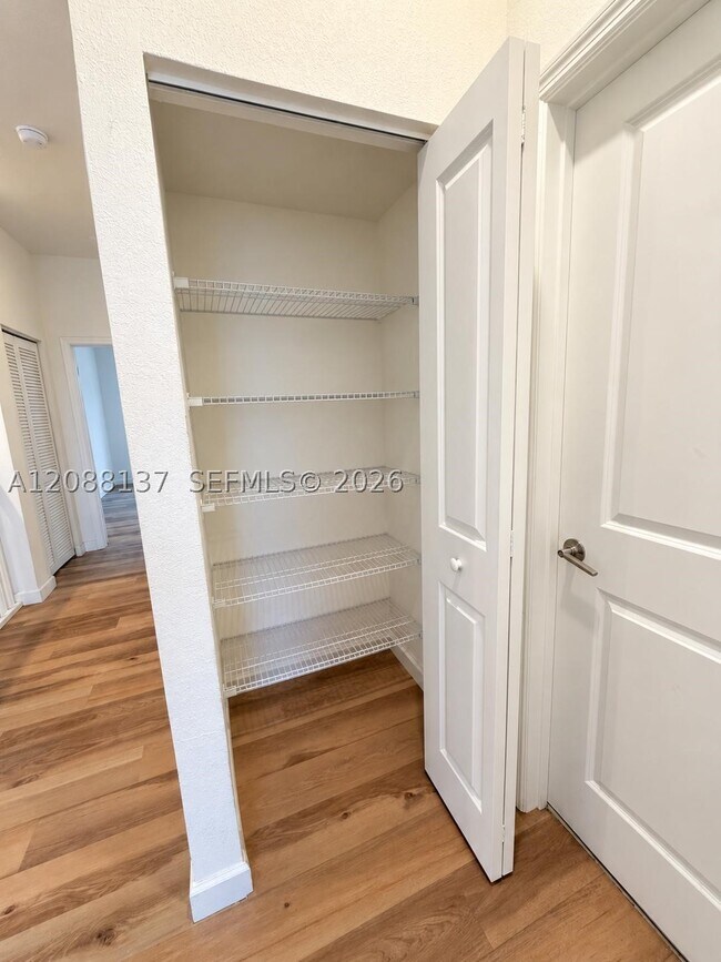 Building Photo - 23185 SW 117th Ave