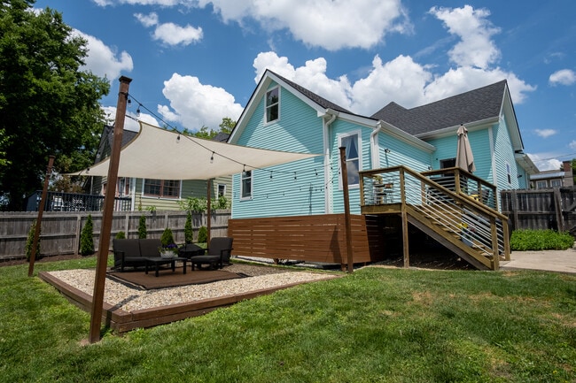 Building Photo - 1116 Fatherland St
