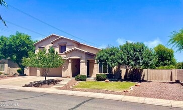 Building Photo - 345 N Date Palm Dr