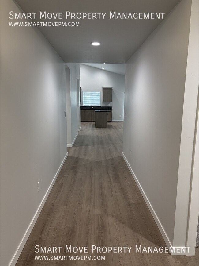 Foto del edificio - 3343 W Morere Dr