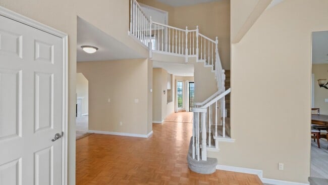 Building Photo - BEAUTIFUL HOME IN THE GLEN COVE AREA  OF VALLEJO WITH VIEWS OF THE BAY