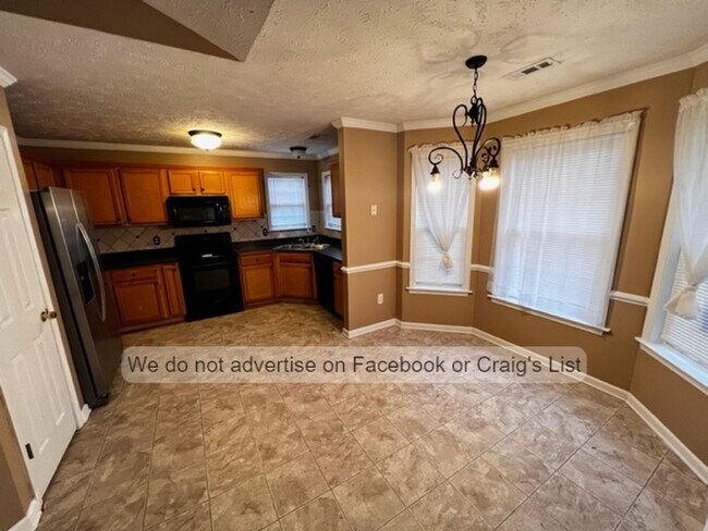 Building Photo - South Hampton at Timberlake- Dickens